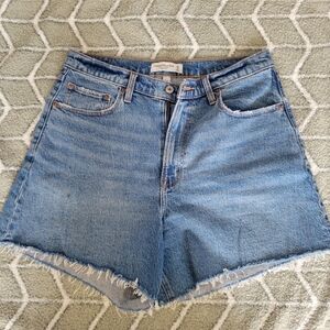 Abercrombie & Fitch curve love high rise dad short